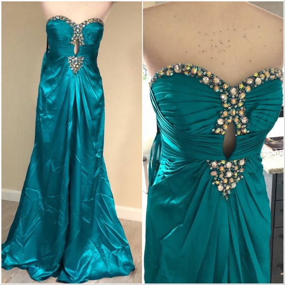 NWT Enzoani Love Satin Gathered Bodice With Train Size 6 - Picture 4 of 12